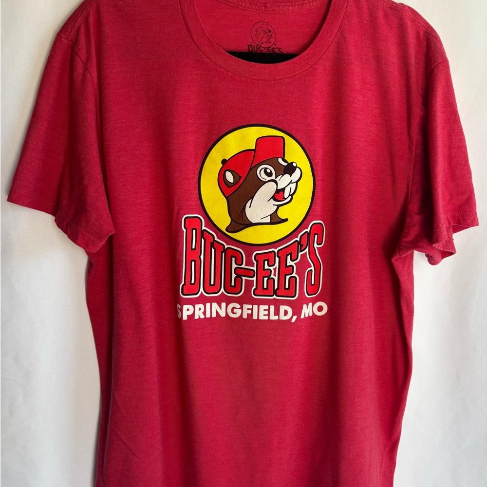 Buc-ee's Springfield, MO Red Logo Short Sleeve T-Shirt Size Large